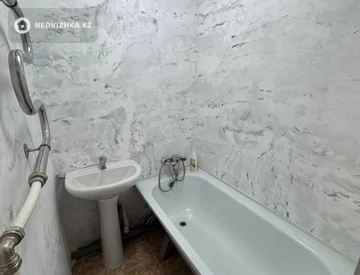 1-комнатная квартира, этаж 4 из 5, 32 м², миниатюра 9