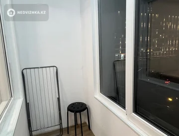 1-комнатная квартира, этаж 3 из 12, 35 м², На длительный срок, миниатюра 7