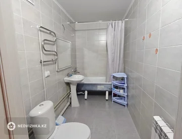 1-комнатная квартира, этаж 2 из 9, 39 м², На длительный срок, миниатюра 6