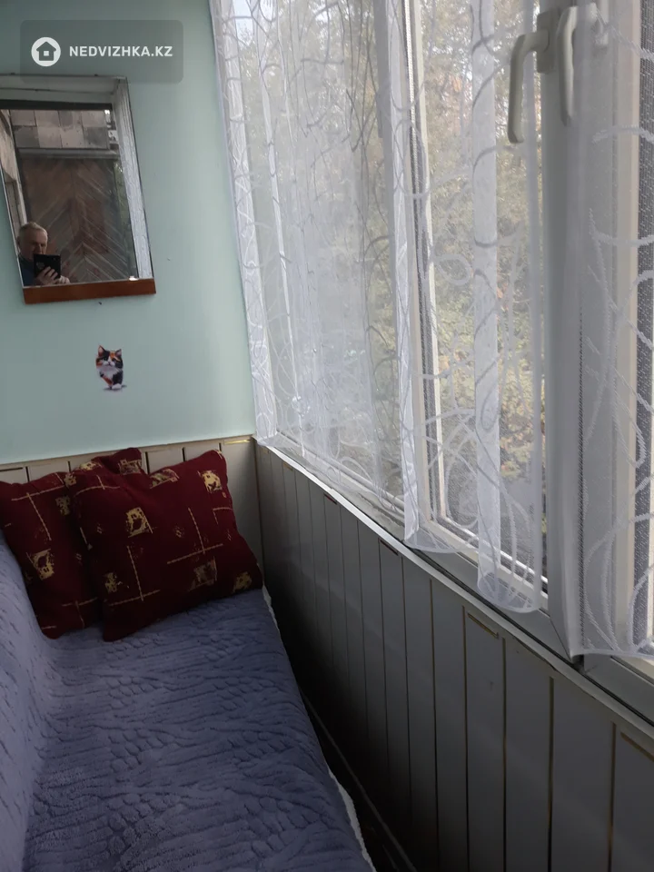 1-комнатная квартира, этаж 3 из 5, 33 м², На длительный срок, фотография 3