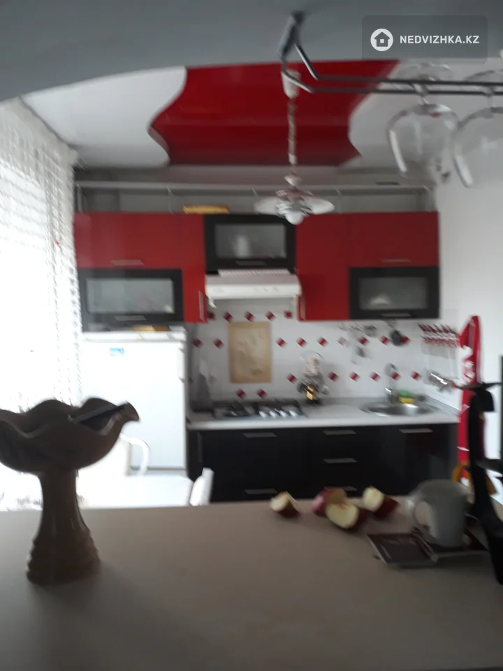 1-комнатная квартира, этаж 3 из 5, 33 м², На длительный срок, фотография 5