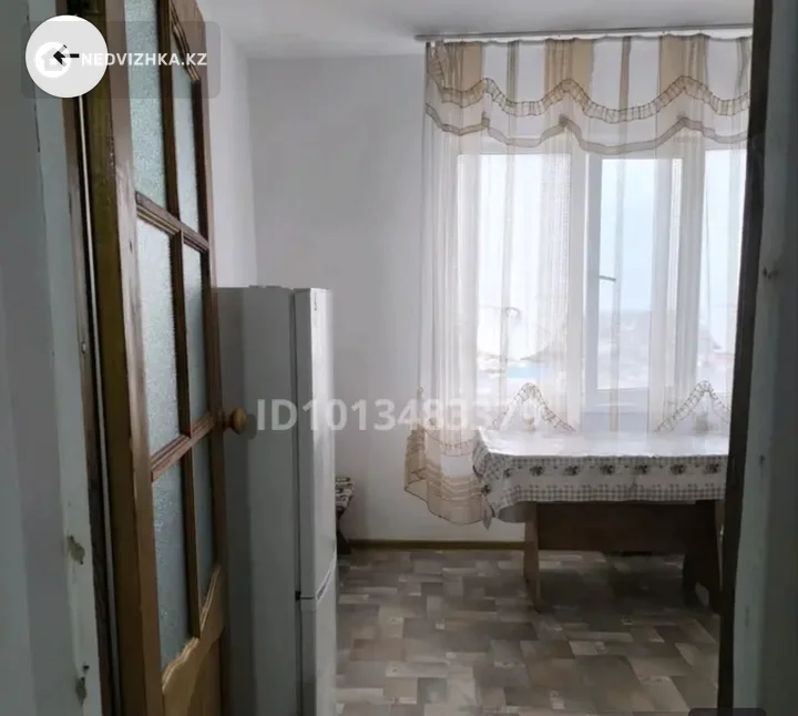 2-комнатная квартира, этаж 8 из 9, 77 м², На длительный срок, фотография 5