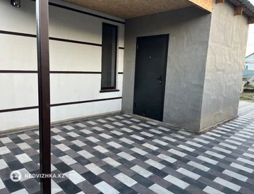 4-комнатный дом, 4 соток, 105 м², миниатюра 4