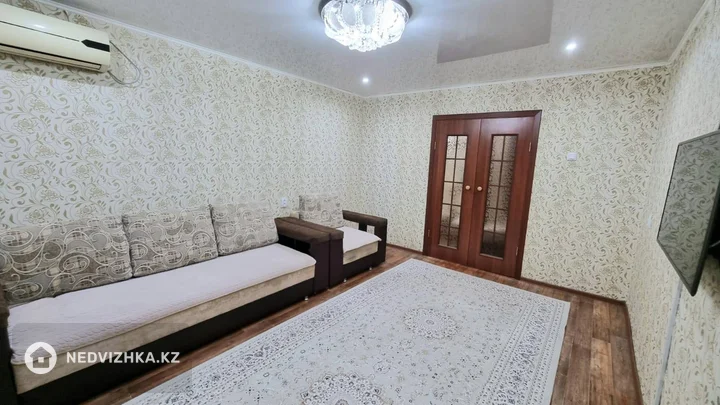 3-комнатная квартира, этаж 9 из 9, 63 м², фотография 5