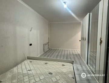 3-комнатная квартира, этаж 1 из 5, 62 м², миниатюра 2