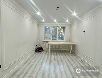 3-комнатная квартира, этаж 1 из 5, 62 м², миниатюра 10