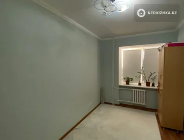3-комнатная квартира, этаж 4 из 5, 75 м², миниатюра 4