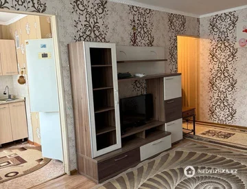 3-комнатная квартира, этаж 4 из 4, 60 м², миниатюра 7