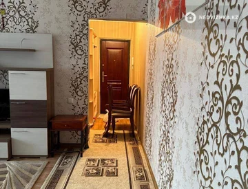 3-комнатная квартира, этаж 4 из 4, 60 м², миниатюра 12