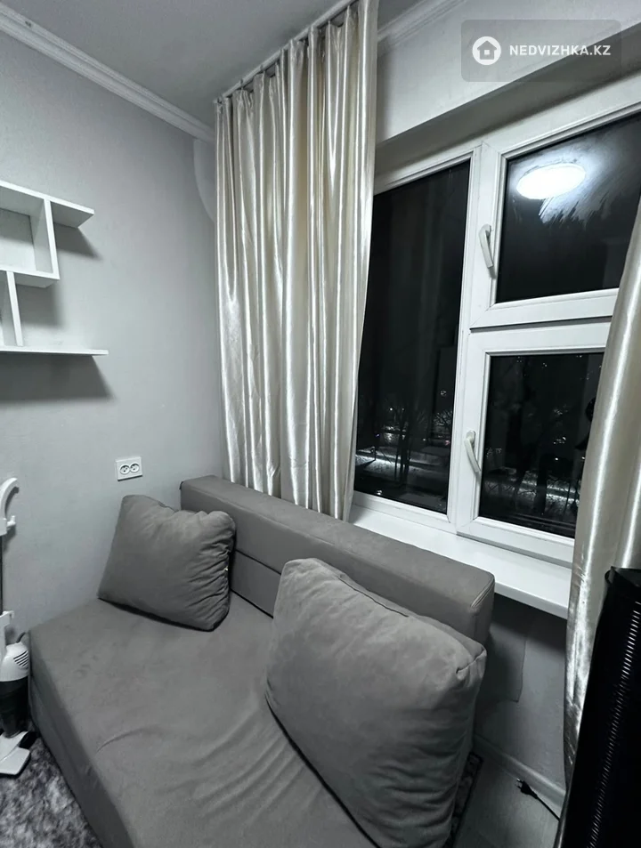 1-комнатная квартира, этаж 4 из 4, 12 м², фотография 4