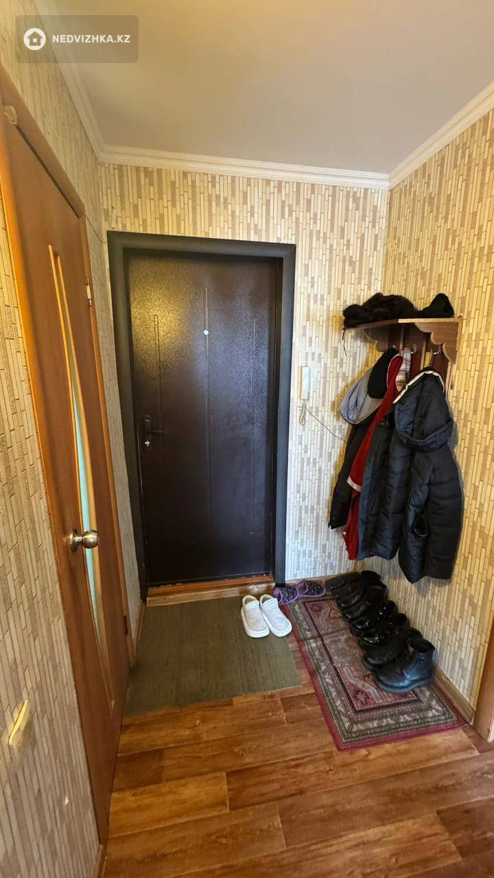 1-комнатная квартира, этаж 1 из 5, 30 м², фотография 5