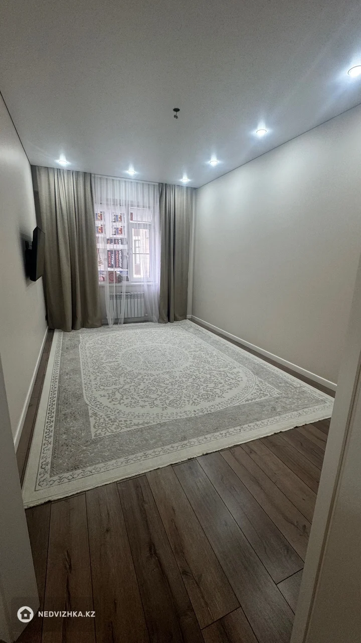1-комнатная квартира, этаж 3 из 5, 51 м², фотография 2