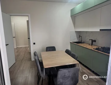 1-комнатная квартира, этаж 3 из 5, 51 м², миниатюра 3