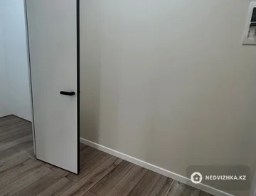 1-комнатная квартира, этаж 3 из 5, 51 м², миниатюра 12