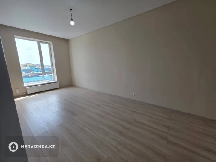 1-комнатная квартира, этаж 11 из 12, 40 м², фотография 5