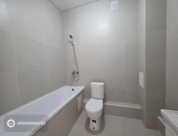 1-комнатная квартира, этаж 11 из 12, 40 м², миниатюра 9