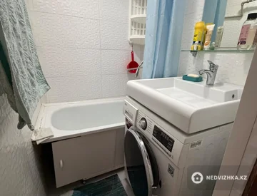 3-комнатная квартира, этаж 4 из 5, 62 м², миниатюра 7