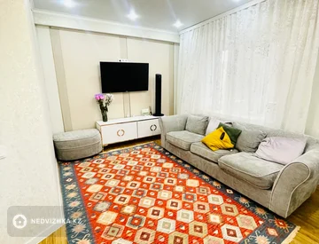 4-комнатная квартира, этаж 2 из 5, 91 м², миниатюра 4
