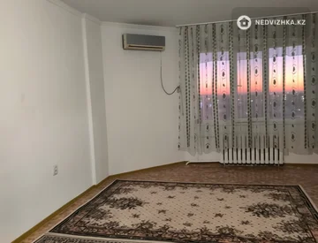 2-комнатная квартира, этаж 8 из 9, 77 м², миниатюра 3