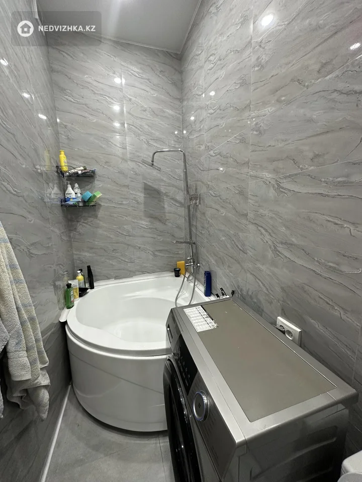 2-комнатная квартира, этаж 2 из 2, 40 м²