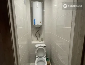 2-комнатная квартира, этаж 1 из 10, 50 м², миниатюра 7
