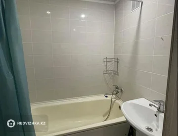 2-комнатная квартира, этаж 1 из 10, 50 м², миниатюра 8