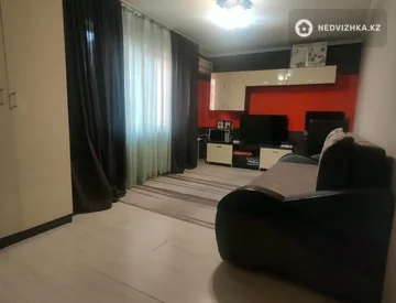 1-комнатная квартира, этаж 5 из 5, 31 м², миниатюра 3