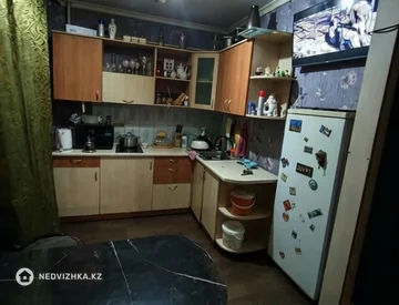 2-комнатная квартира, этаж 1 из 5, 44 м², миниатюра 1