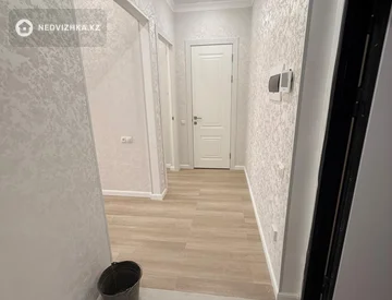1-комнатная квартира, этаж 5 из 9, 50 м², На длительный срок, миниатюра 2
