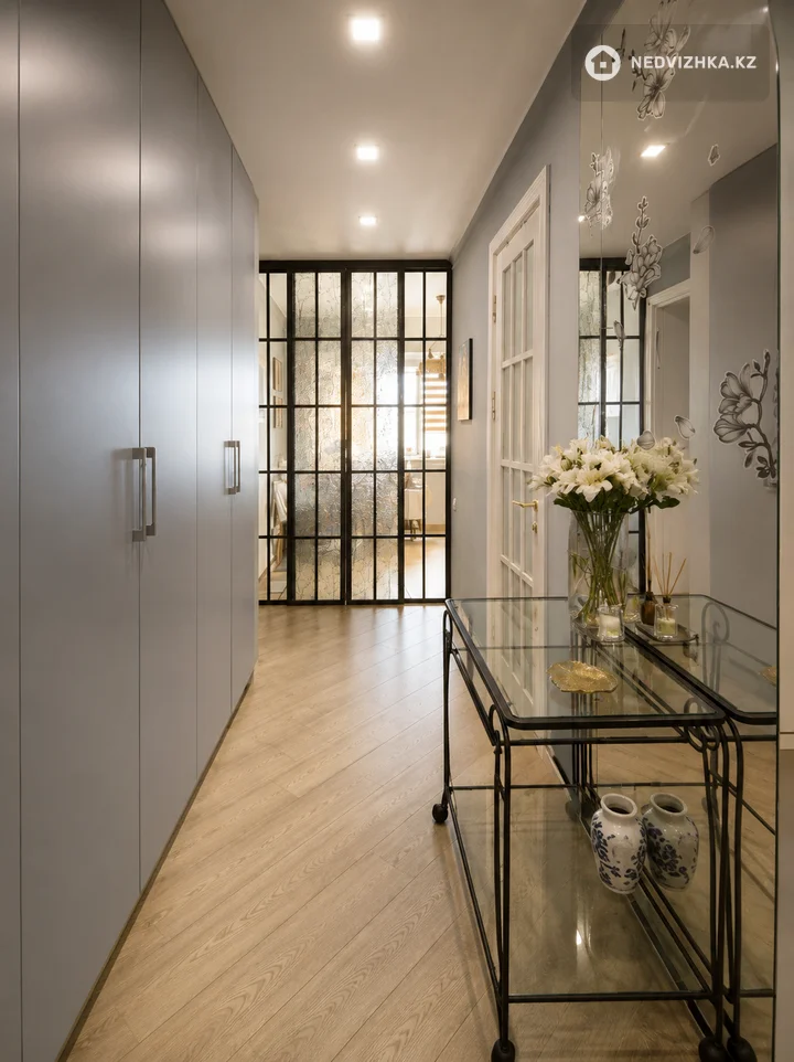 3-комнатная квартира, этаж 5 из 10, 122 м², фотография 4