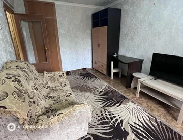 1-комнатная квартира, этаж 2 из 5, 30 м², миниатюра 4
