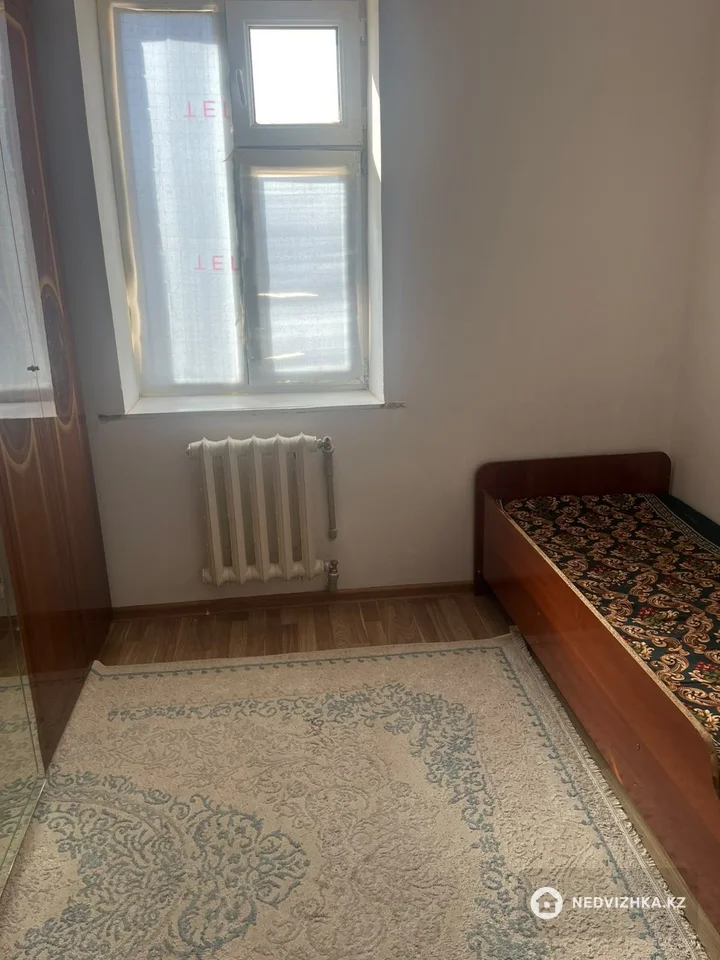 3-комнатная квартира, этаж 3 из 5, 70 м², На длительный срок, фотография 3