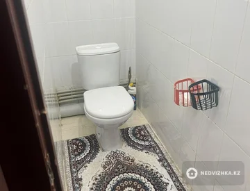 3-комнатная квартира, этаж 3 из 5, 70 м², На длительный срок, миниатюра 5