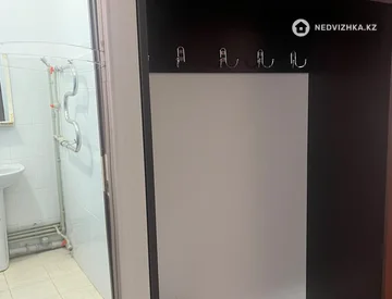 3-комнатная квартира, этаж 3 из 5, 70 м², На длительный срок, миниатюра 7