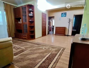 3-комнатная квартира, этаж 5 из 5, 72 м², миниатюра 1