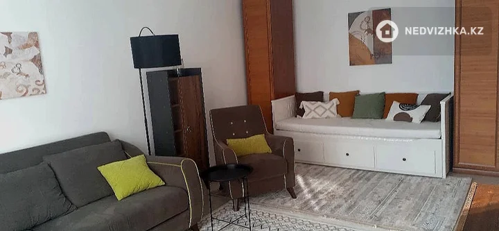 1-комнатная квартира, этаж 7 из 8, 47 м², На длительный срок