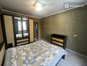 3-комнатная квартира, этаж 3 из 10, 68 м², миниатюра 7