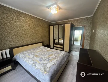 3-комнатная квартира, этаж 3 из 10, 68 м², миниатюра 9