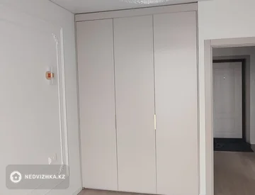 1-комнатная квартира, этаж 4 из 6, 40 м², миниатюра 6