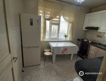 3-комнатная квартира, этаж 3 из 5, 85 м², На длительный срок, миниатюра 8