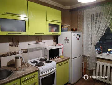 2-комнатная квартира, этаж 8 из 9, 60 м², На длительный срок, миниатюра 7