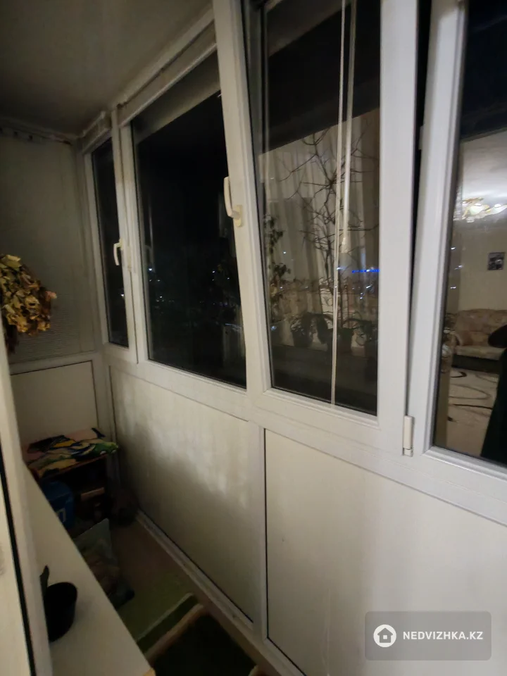 3-комнатная квартира, этаж 2 из 5, 61 м², фотография 4