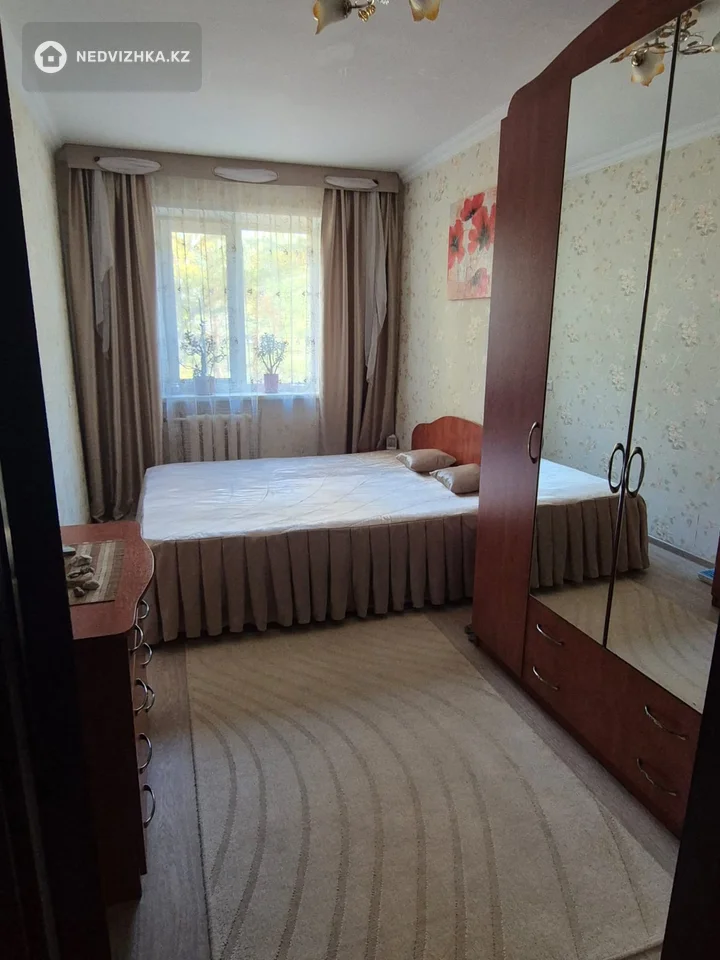 3-комнатная квартира, этаж 2 из 5, 61 м², фотография 5