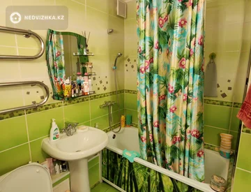 3-комнатная квартира, этаж 2 из 5, 61 м², миниатюра 6
