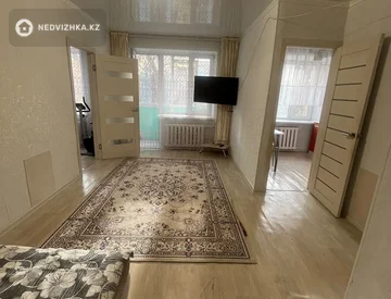 2-комнатная квартира, этаж 3 из 4, 41 м², миниатюра 5