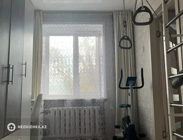 2-комнатная квартира, этаж 3 из 4, 41 м², миниатюра 7