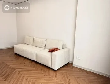 2-комнатная квартира, этаж 8 из 12, 70 м², На длительный срок, миниатюра 3