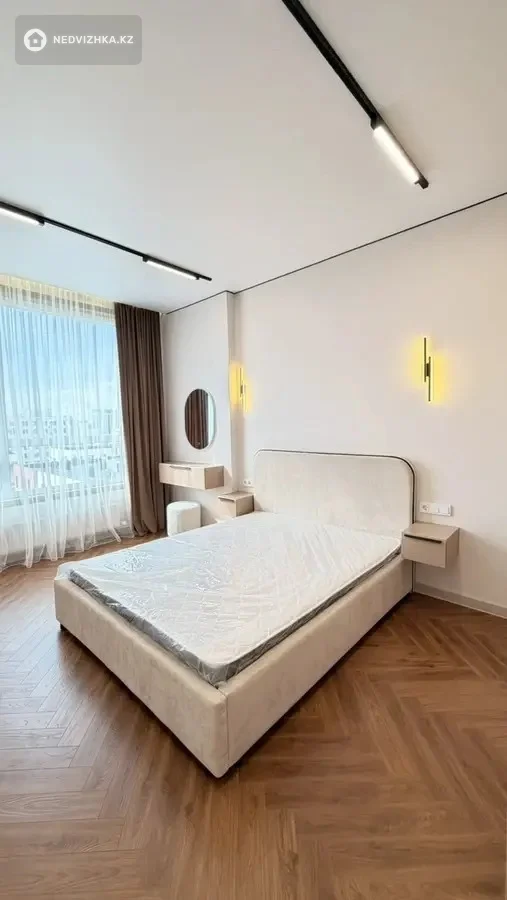 2-комнатная квартира, этаж 8 из 12, 70 м², На длительный срок, фотография 5