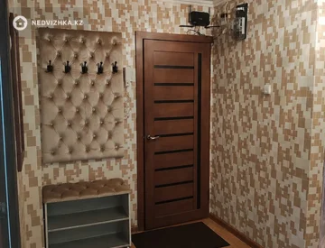 3-комнатная квартира, этаж 4 из 5, 75 м², миниатюра 1