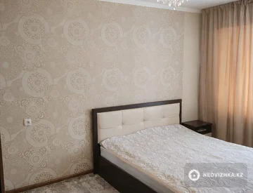 3-комнатная квартира, этаж 4 из 5, 75 м², миниатюра 3
